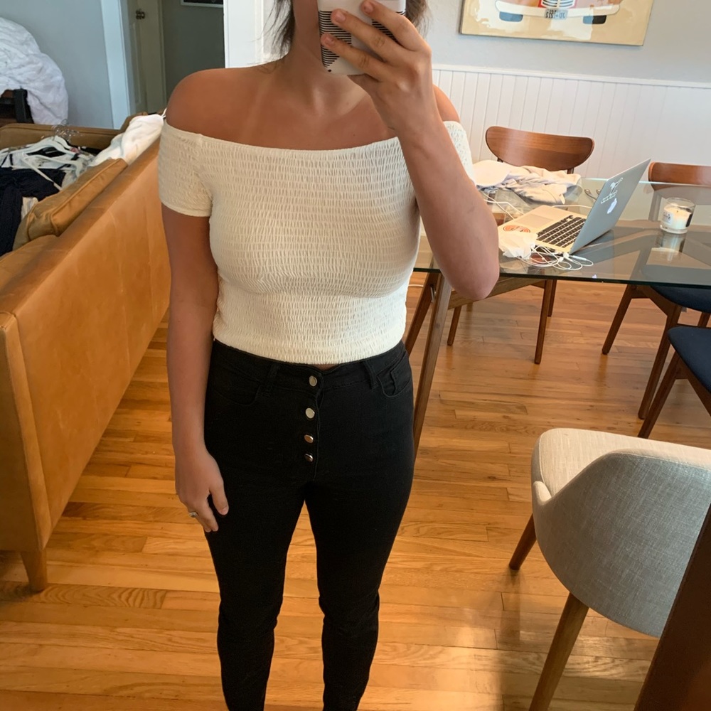 Brandy Melville white crop top